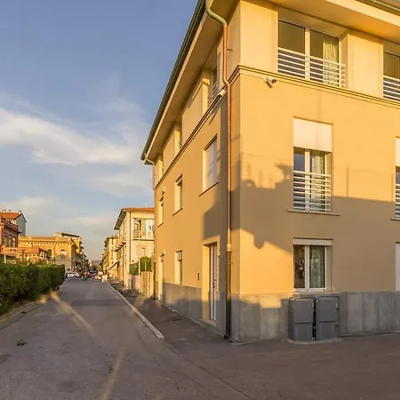Il Delfino Appartement Viareggio